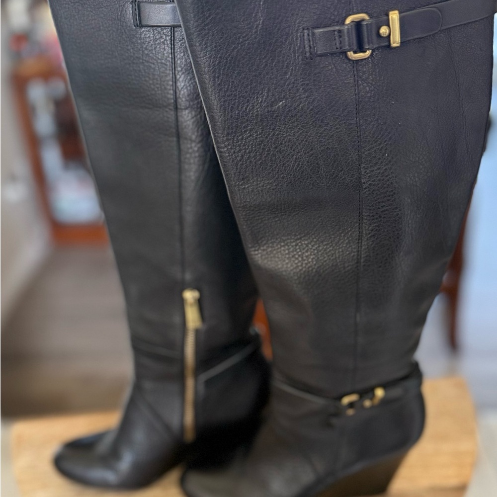 COACH size 7 ADAIR Black Leather pebble Knee-High Boots - Picture 2 of 16